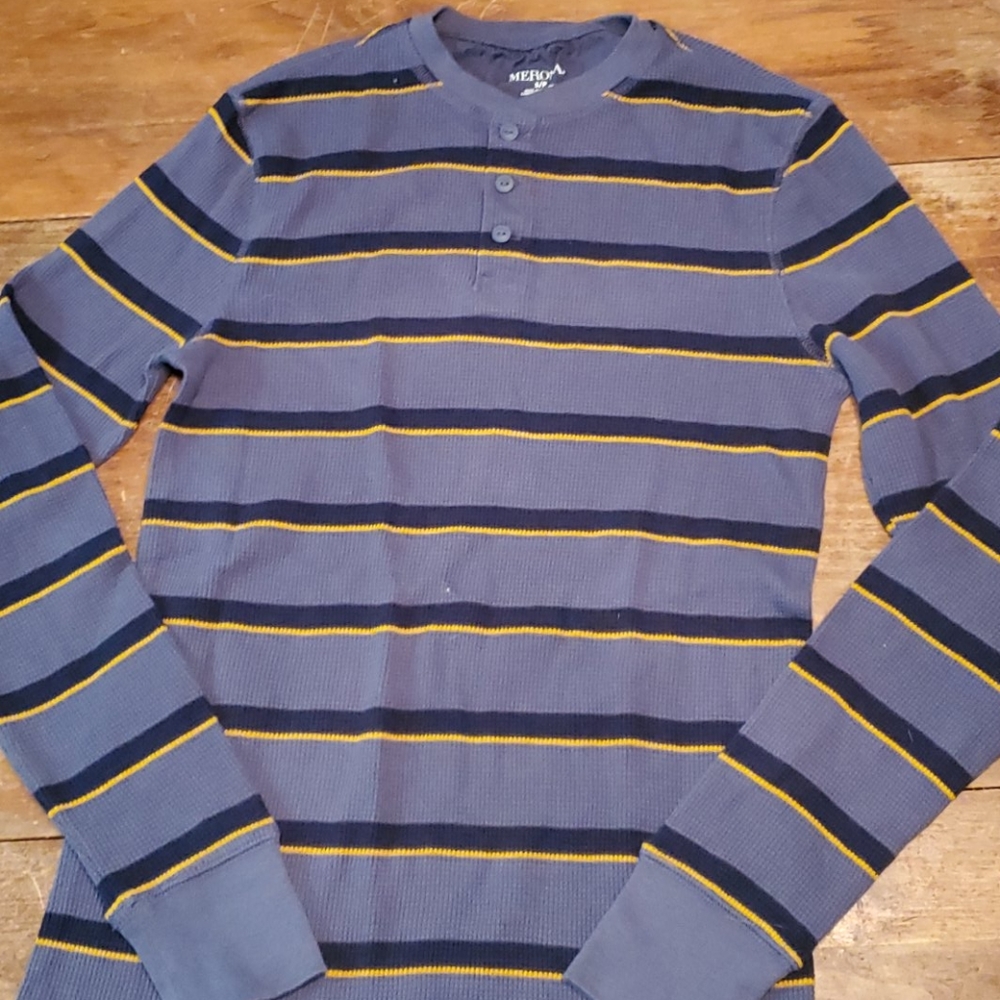 MERONA Three button thermal type long sleeve shirt